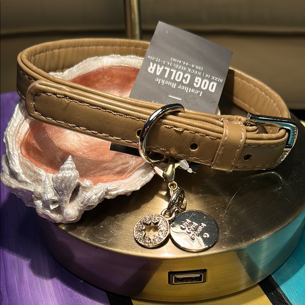 Martha Stewart Tan Leather Dog Collar with Swarovski Crystal Pendant Charms - Picture 4 of 6